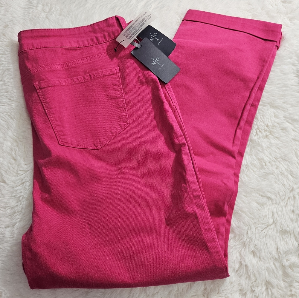 18 NYDJ Sweet Pea Boyfriend Jeans